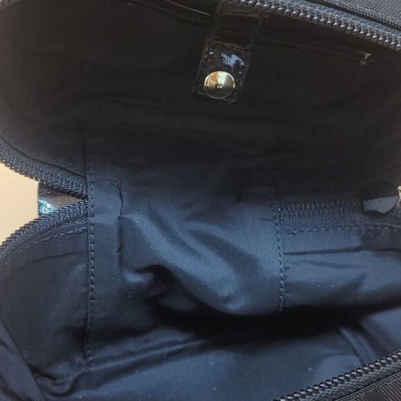 Authentic Gucci Mini Cosmetic Case - Picture 7 of 10